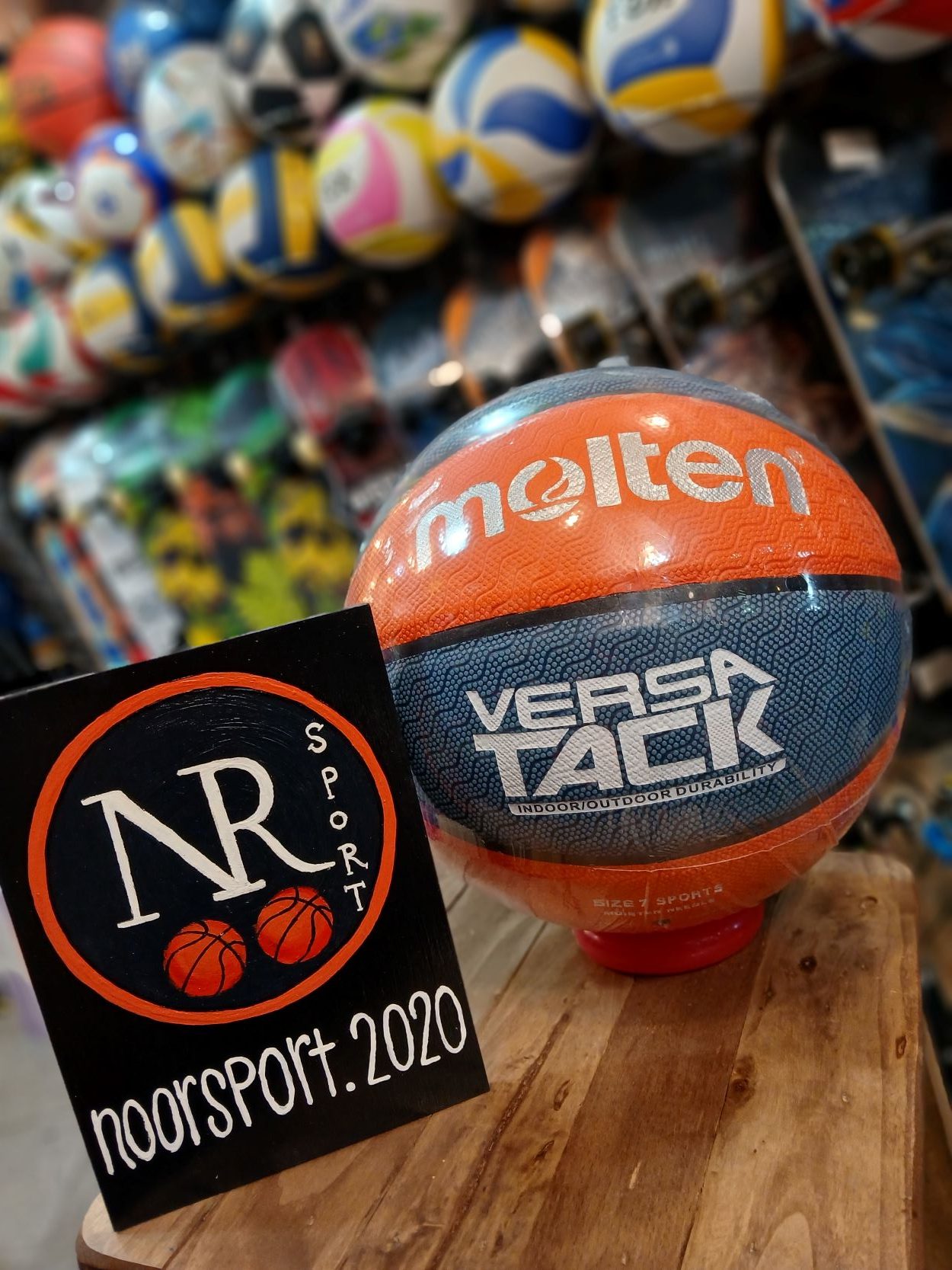 خرید توپ بسکتبال مولتن